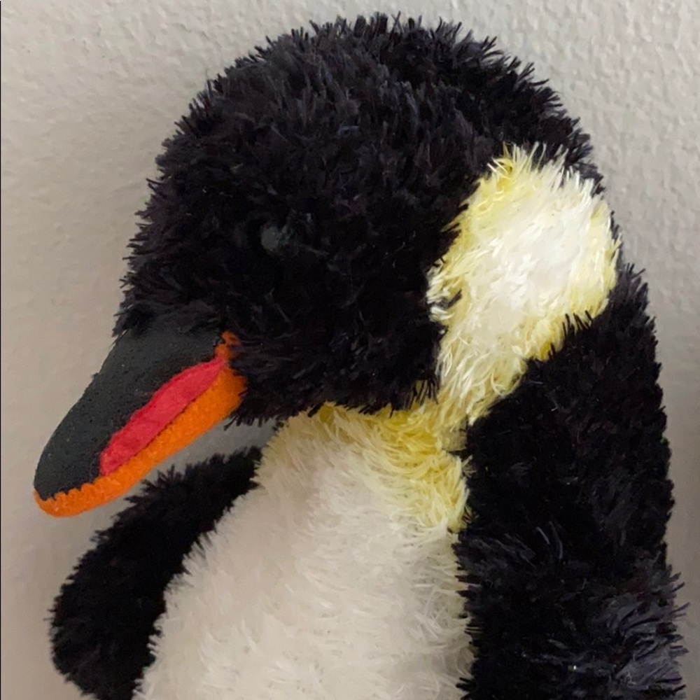 Two Pinguins - Picture 2 of 6